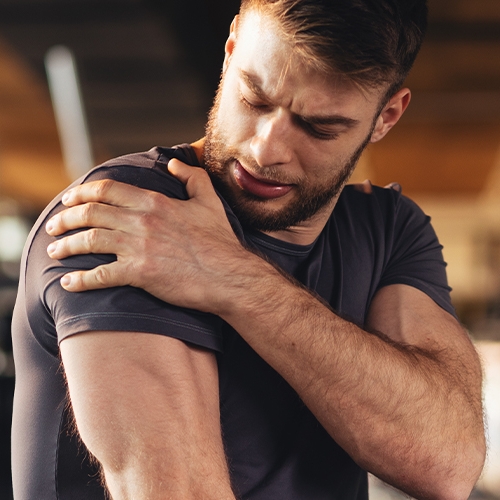 shoulder-pain-relief-smart-sports-med-cheyenne-wy